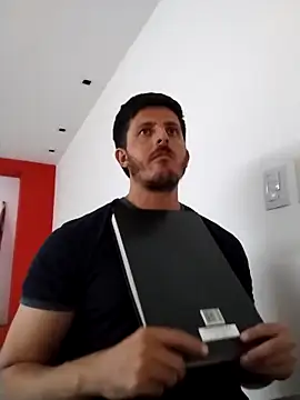 Snapshot of Jota_show chatting on March 15, 2025, 9:49 pm Jota show online show from March 15, 2025, 9:49 pm