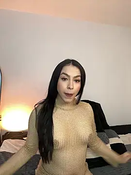 Vonmodel1 online show from April 25, 2026, 1:03 pm