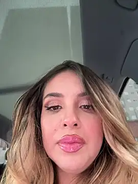 Alirawrz online show from March 22, 2025, 4:37 pm