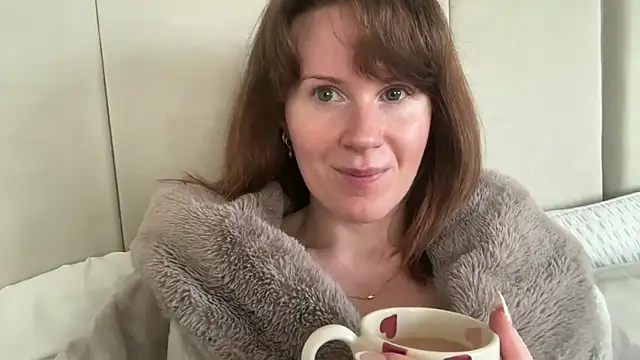 Snapshot of redheadrosie69 chatting on March 19, 2026, 9:35 am redheadrosie69 online show from March 19, 2026, 9:35 am