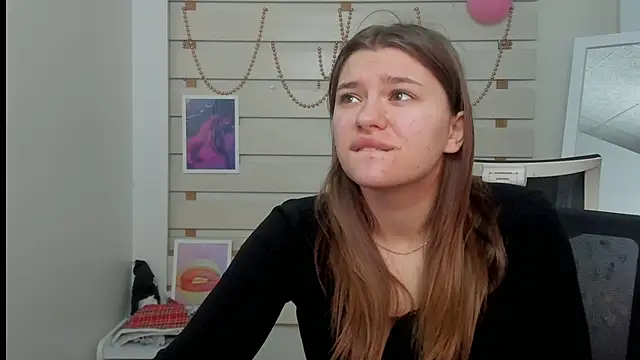 Snapshot of Josephine_Kiss chatting on February 23, 2025, 7:22 am Josephine Kiss online show from February 23, 2025, 7:22 am