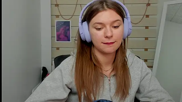 Snapshot of Josephine_Kiss chatting on February 25, 2025, 3:49 pm Josephine Kiss online show from February 25, 2025, 3:49 pm