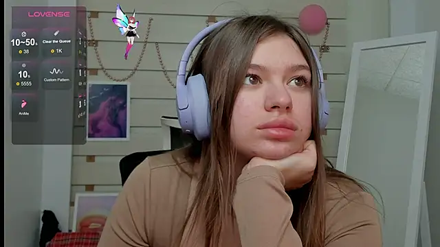 Snapshot of Josephine_Kiss chatting on March 16, 2025, 7:26 am Josephine Kiss online show from March 16, 2025, 7:26 am