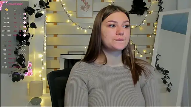 Snapshot of Josephine_Kiss chatting on March 15, 2026, 10:21 am Josephine Kiss online show from March 15, 2026, 10:21 am