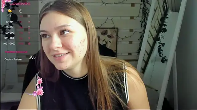 Snapshot of Josephine_Kiss chatting on April 8, 2026, 11:43 am Josephine Kiss online show from April 8, 2026, 11:43 am