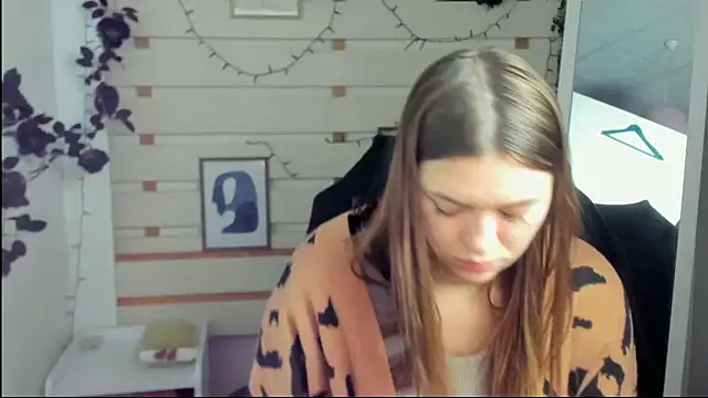 Snapshot of Josephine_Kiss chatting on April 10, 2026, 6:51 am Josephine Kiss online show from April 10, 2026, 6:51 am