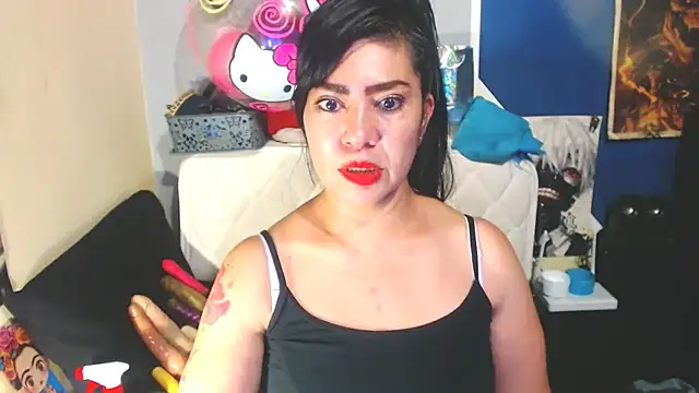 luisahott online show from February 6, 2026, 8:56 pm