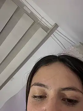 Lorraine Leon online show from February 28, 2025, 3:48 am