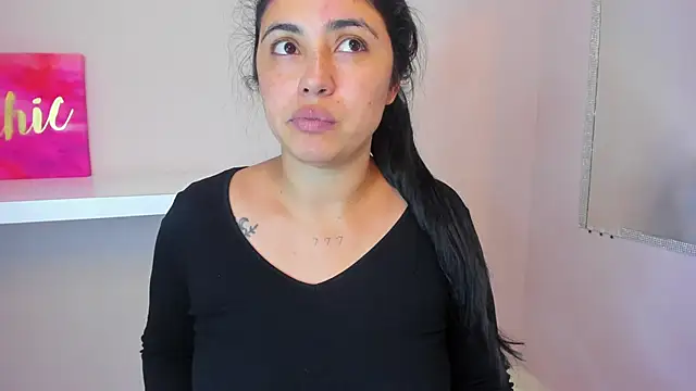 Danna 777  online show from December 29, 2024, 7:28 am