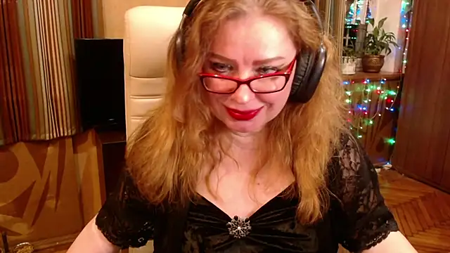 Miss Tress online show from November 27, 2025, 9:17 pm