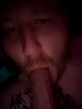 Snapshot of Barrentine88 chatting on December 25, 2024, 12:47 pm Barrentine88 online show from December 25, 2024, 12:47 pm