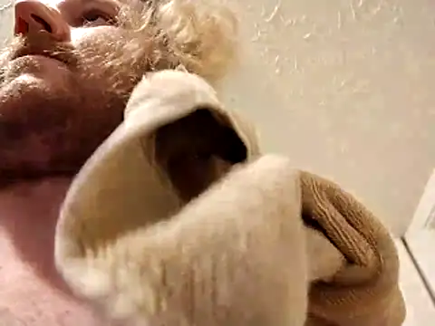 Snapshot of Barrentine88 chatting on March 1, 2026, 4:42 pm Barrentine88 online show from March 1, 2026, 4:42 pm