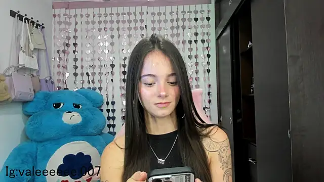 lucyy tay online show from December 7, 2024, 12:19 am