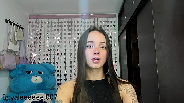 lucyy tay online show from December 12, 2024, 12:27 am