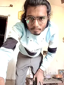 Yasha 14C Creator online show from February 14, 2026, 6:21 am