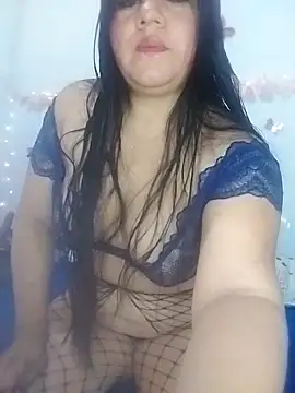 Snapshot of keterinjones--11 chatting on November 7, 2025, 2:11 am keterinjones--11 online show from November 7, 2025, 2:11 am