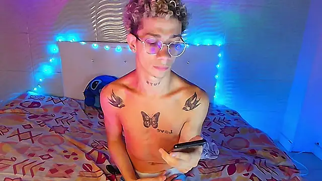 mateodeamjo online show from November 15, 2025, 8:11 am