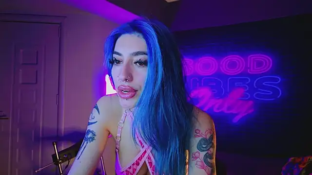 AriaVoss online show from January 15, 2025, 12:41 am