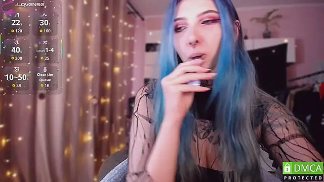 Snapshot of JustMeowGirl chatting on February 1, 2026, 4:00 am JustMeowGirl online show from February 1, 2026, 4:00 am