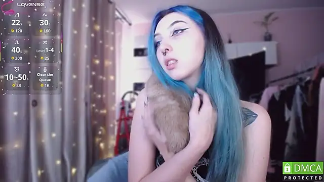 Snapshot of JustMeowGirl chatting on February 13, 2026, 5:36 am JustMeowGirl online show from February 13, 2026, 5:36 am