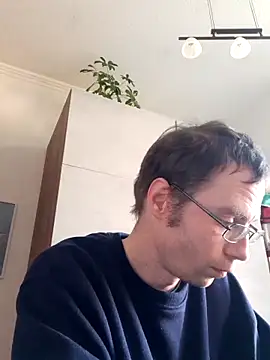 Snapshot of Schnubby1 chatting on January 21, 2025, 11:56 am Schnubby1 online show from January 21, 2025, 11:56 am