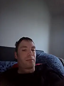 Snapshot of Schnubby1 chatting on February 23, 2026, 4:15 pm Schnubby1 online show from February 23, 2026, 4:15 pm