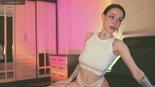 Snapshot of Polusladkoye chatting on March 4, 2025, 1:49 pm Polusladkoye online show from March 4, 2025, 1:49 pm