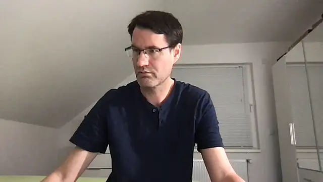 zxzx cam1 online show from September 28, 2025, 9:09 pm