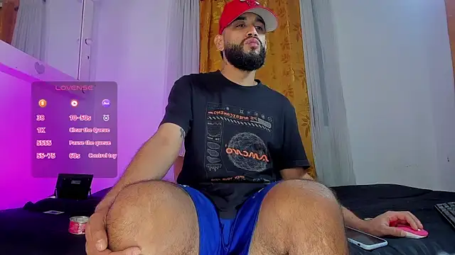 Snapshot of estiben_05 chatting on February 3, 2026, 4:01 pm estiben 05 online show from February 3, 2026, 4:01 pm