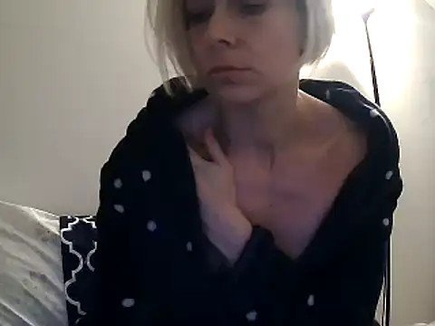 anechka1 online show from January 29, 2025, 1:05 am