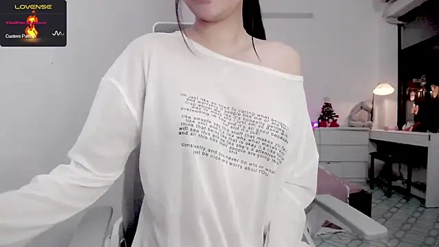  OMO  online show from March 9, 2025, 5:49 pm