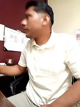 Cris ale1218 online show from February 13, 2026, 7:10 pm