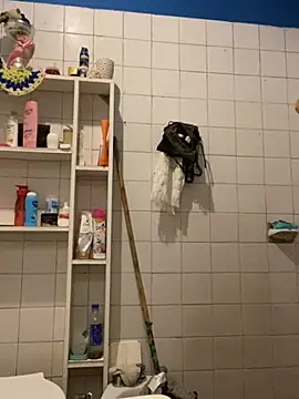 Snapshot of canderodrig777 chatting on February 13, 2025, 2:20 pm canderodrig777 online show from February 13, 2025, 2:20 pm