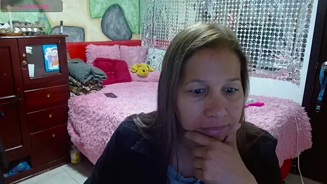 CaroMasha online show from December 29, 2024, 11:07 am