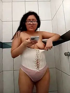 Snapshot of ladygmusic chatting on February 22, 2026, 7:45 pm ladygmusic online show from February 22, 2026, 7:45 pm