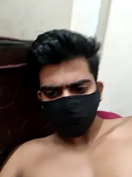 12ashujii online show from April 3, 2026, 6:28 pm