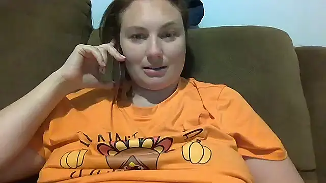 MilfyMrsRobinson online show from November 12, 2025, 12:38 pm