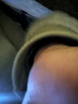 Snapshot of ListedLoin chatting on January 4, 2025, 6:51 pm ListedLoin online show from January 4, 2025, 6:51 pm