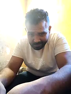 Snapshot of ListedLoin chatting on January 11, 2025, 1:53 pm ListedLoin online show from January 11, 2025, 1:53 pm