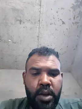 Snapshot of ListedLoin chatting on October 11, 2025, 6:23 am ListedLoin online show from October 11, 2025, 6:23 am