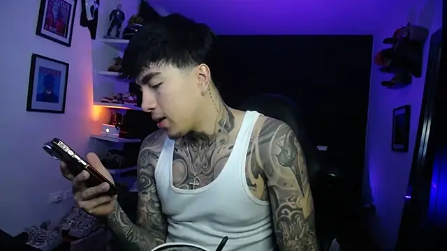 jung dragon online show from November 4, 2025, 7:29 am