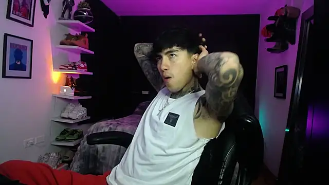 jung dragon online show from November 18, 2025, 2:39 am