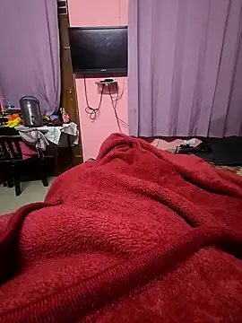 Snapshot of Loveboycurvy chatting on December 27, 2024, 4:54 pm Loveboycurvy online show from December 27, 2024, 4:54 pm