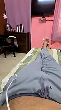 Snapshot of Loveboycurvy chatting on March 21, 2025, 8:50 am Loveboycurvy online show from March 21, 2025, 8:50 am