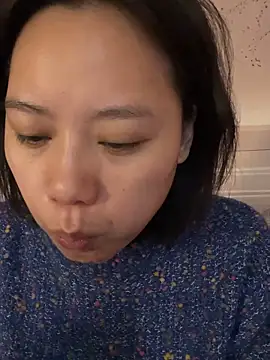 Snapshot of Eliza-E chatting on February 12, 2026, 1:22 am Eliza-E online show from February 12, 2026, 1:22 am