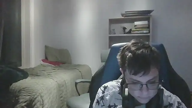 KaliSnow199623 online show from January 13, 2026, 3:01 am