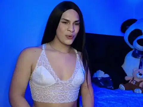 Snapshot of ayselmalek chatting on January 12, 2026, 3:45 am ayselmalek online show from January 12, 2026, 3:45 am