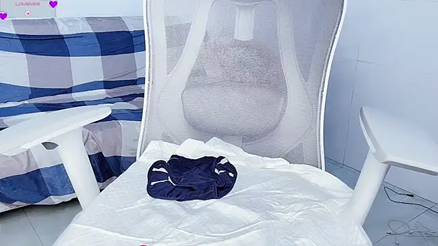 Snapshot of I_Am_Boo chatting on March 20, 2025, 6:52 am I Am Boo online show from March 20, 2025, 6:52 am