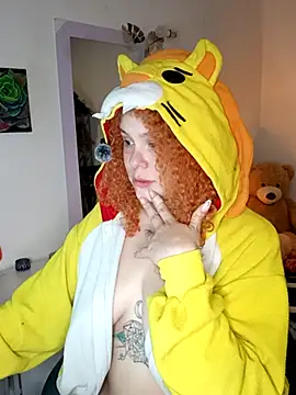 Snapshot of Alaska_colors7 chatting on April 1, 2026, 1:41 pm Alaska colors7 online show from April 1, 2026, 1:41 pm