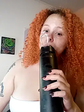 Snapshot of Alaska_colors7 chatting on April 7, 2026, 12:16 pm Alaska colors7 online show from April 7, 2026, 12:16 pm